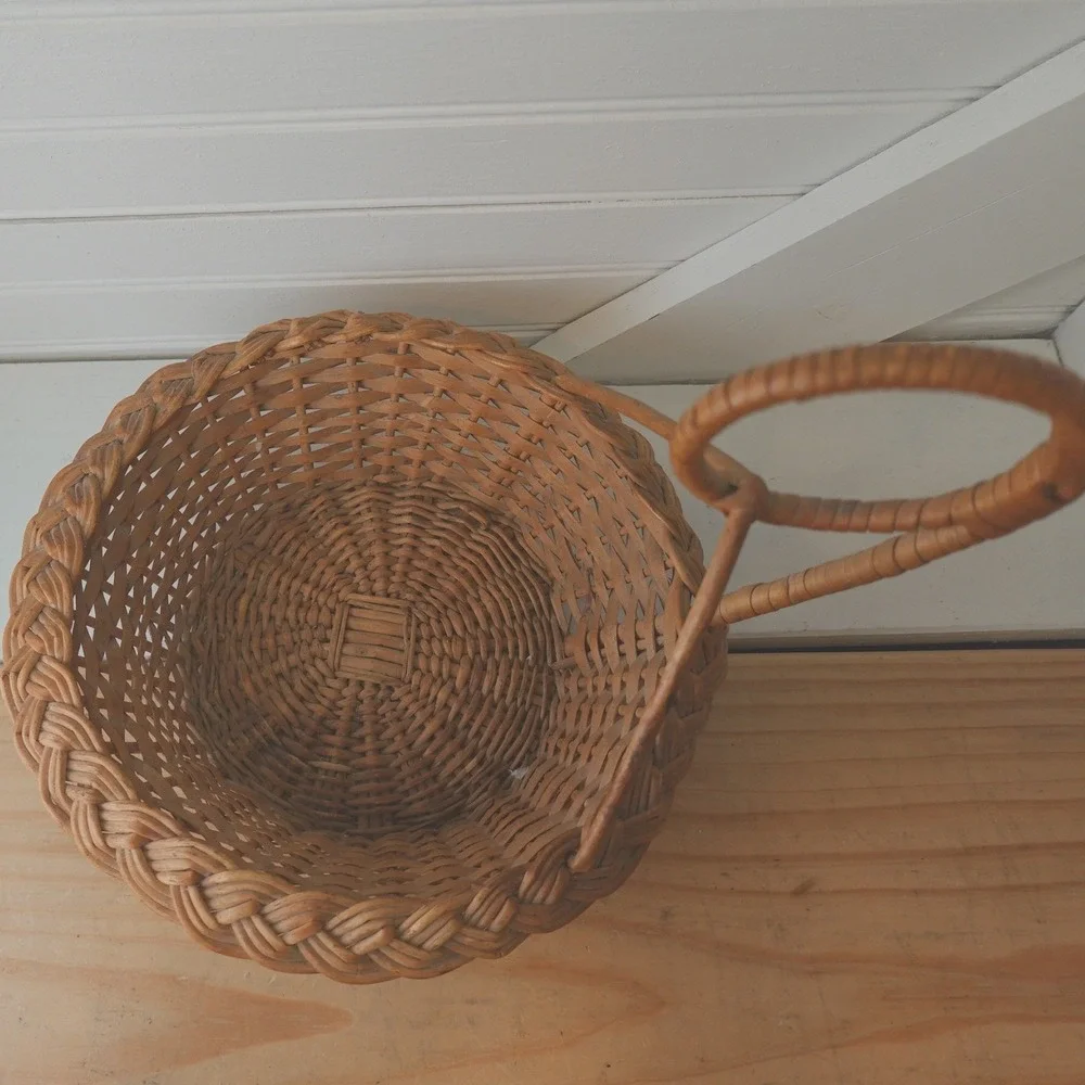 Vintage Woven Wicker Basket Round Abstract Handle 10 inch Braided Rim Unique